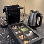 3 - Klimaanlage, Grosses Sofa, Cafe & Wlan, Selfcheckin, Parkplatz, Fuer 5 Gaeste Apartmán