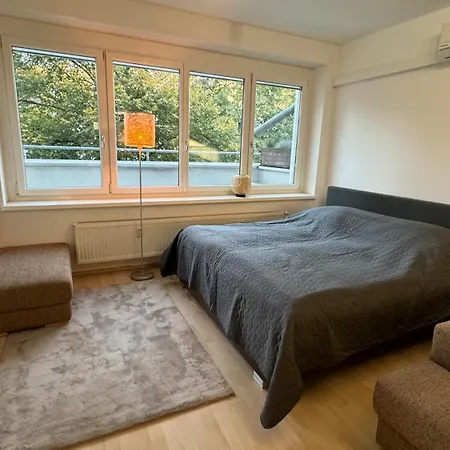 דירה 3 - Klimaanlage, Grosses Sofa, Cafe & Wlan, Selfcheckin, Parkplatz, Fuer 5 Gaeste לינץ