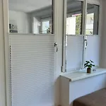 3 - Klimaanlage, Grosses Sofa, Cafe & Wlan, Selfcheckin, Parkplatz, Fuer 5 Gaeste * リンツ