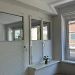 3 - Klimaanlage, Grosses Sofa, Cafe & Wlan, Selfcheckin, Parkplatz, Fuer 5 Gaeste アパート リンツ